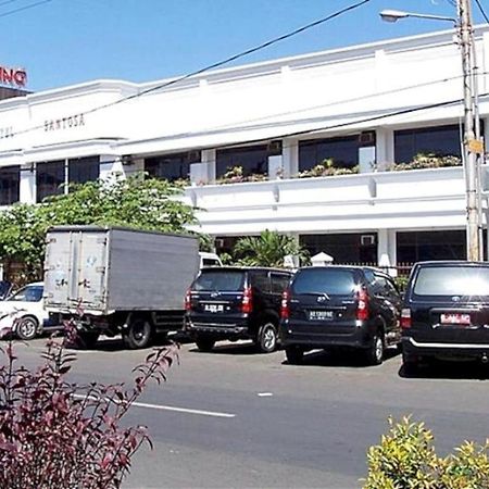 Hotel Santosa Malang Esterno foto